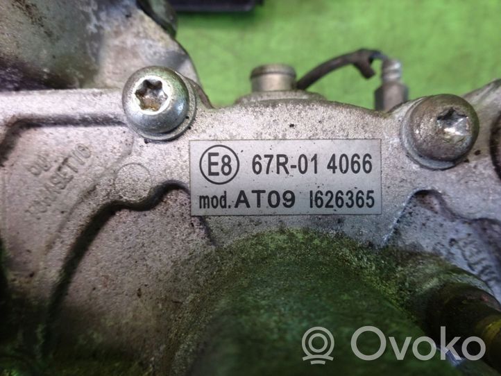 Toyota Avensis T250 Gāzes iekārtu komplekts bez gāzes balona 67R014066