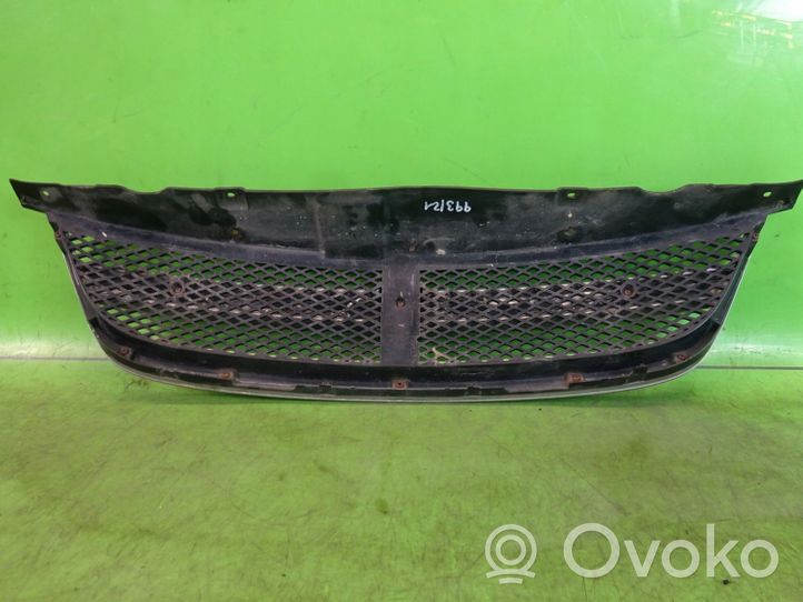 Chevrolet Nubira Grotelės priekinės 96547250