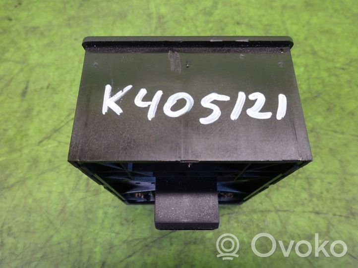 Opel Corsa C Bouton interrupteur de commande d'essuie-glace de phare 9116612