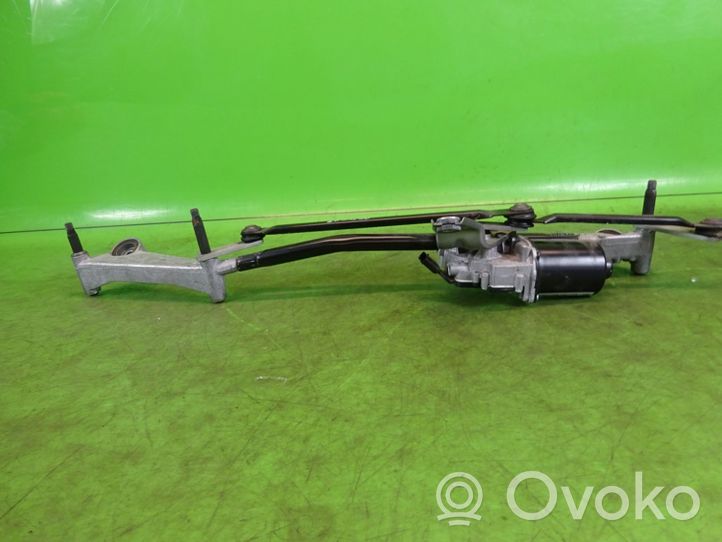 Infiniti Q30 Etupyyhkimen vivusto ja moottori A1769061800