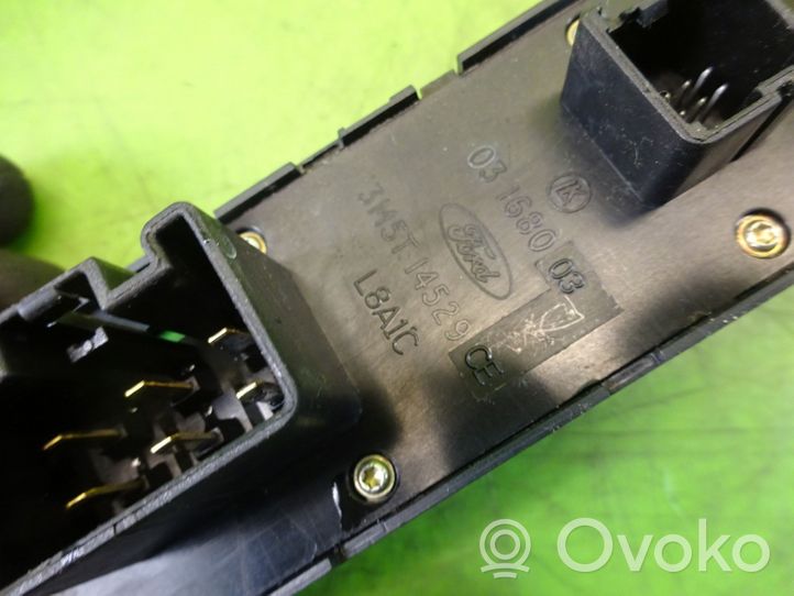 Ford Focus Interruttore prese d’aria laterali 3M5T14529