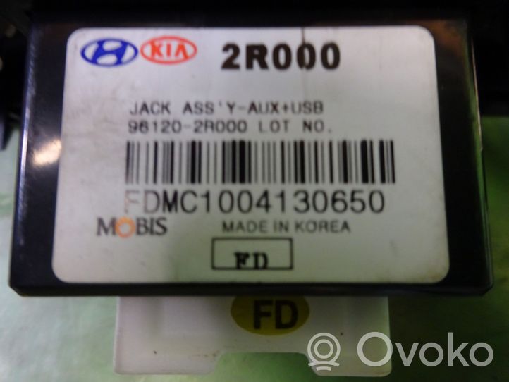 Hyundai i30 Accendisigari per auto 96120-2R000