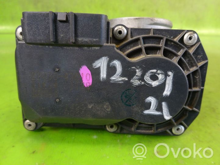 Toyota Yaris Valvola corpo farfallato 22030-47010