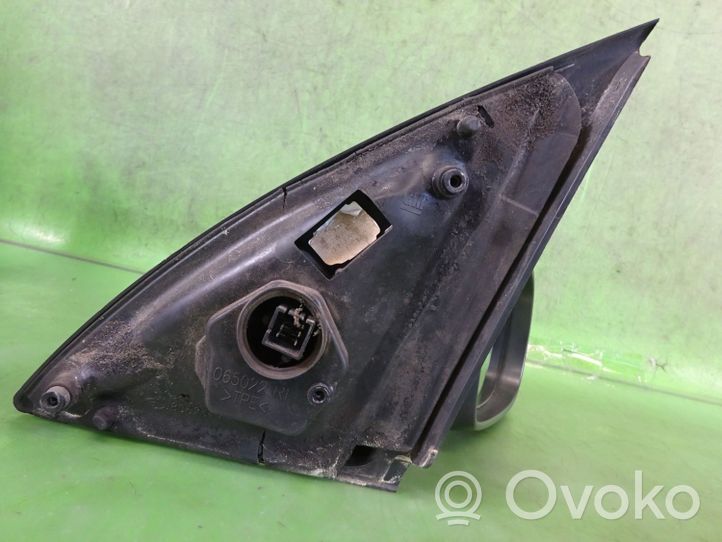 Opel Corsa C Etuoven sähköinen sivupeili 