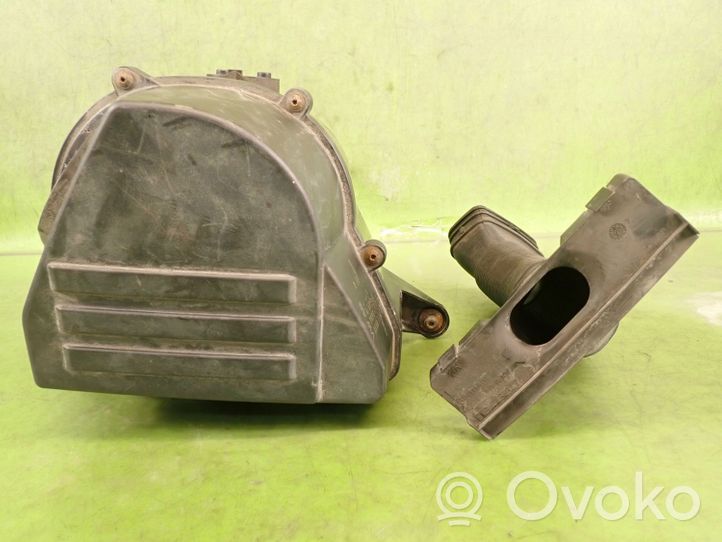 Audi A1 Coperchio scatola del filtro dell’aria 6R0129601C