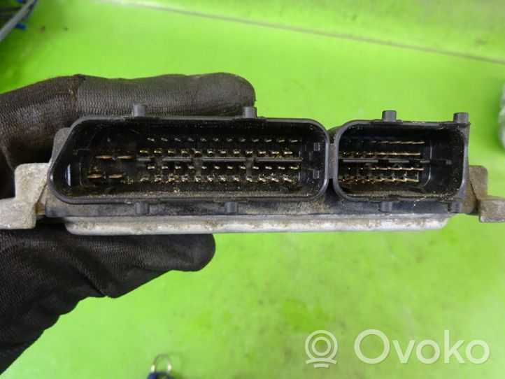 Fiat Panda II Komputer / Sterownik ECU silnika 55196260