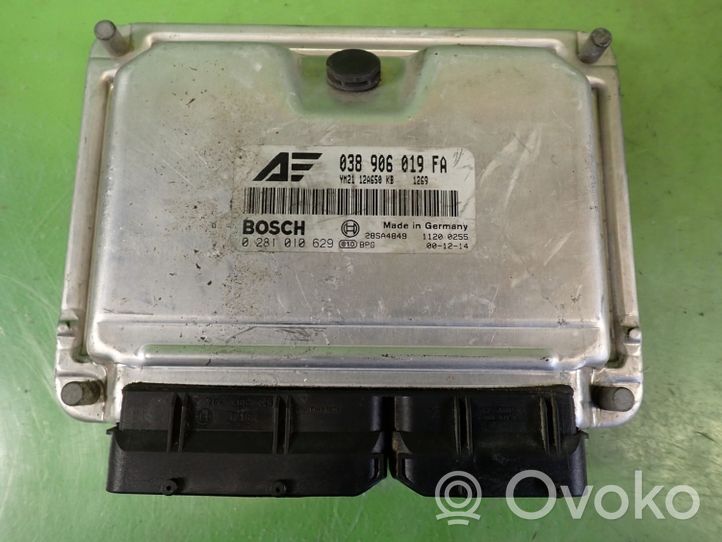 Ford Mondeo Mk III Komputer / Sterownik ECU silnika 038906019FA 0281010629