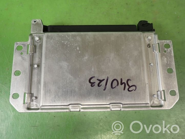 Audi A4 S4 B5 8D Galios (ECU) modulis 