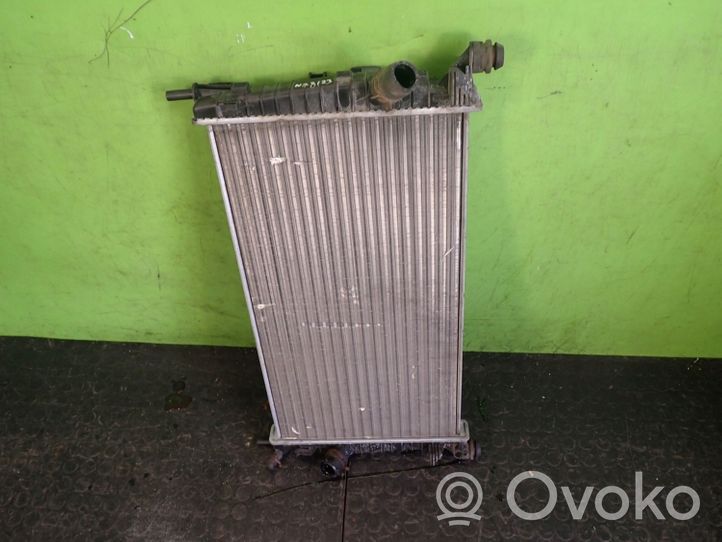 Opel Meriva A Radiateur de refroidissement 