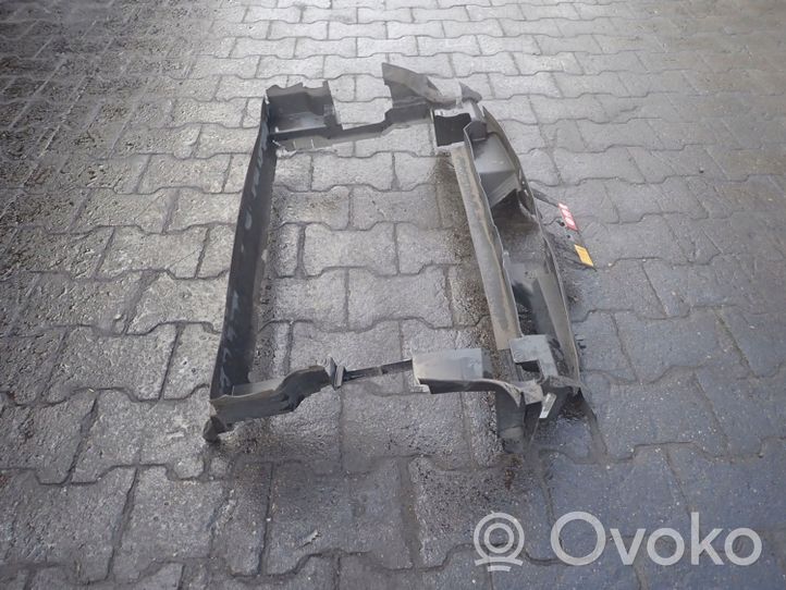 Mercedes-Benz A W168 Staffa di montaggio del radiatore A0019890803