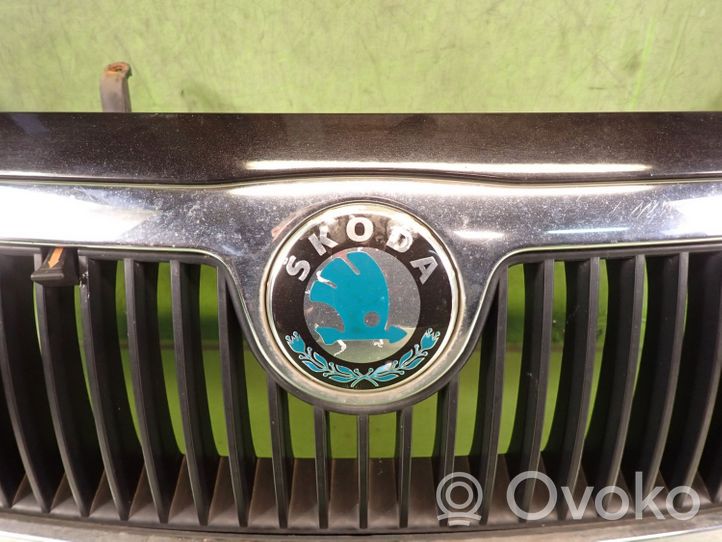 Skoda Fabia Mk1 (6Y) Grille calandre supérieure de pare-chocs avant 6Y0853668