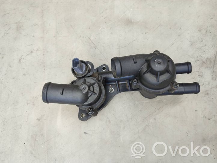 Volkswagen Tiguan Termostat / Obudowa termostatu 03C121026S