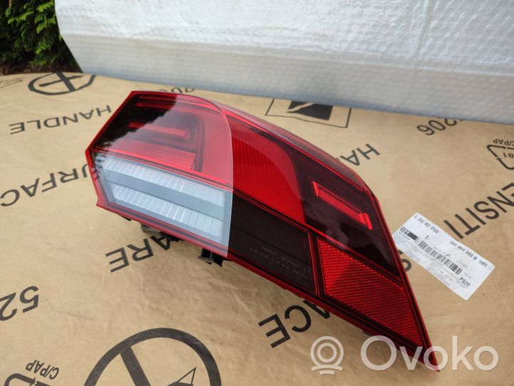 Volkswagen Golf VIII Luci posteriori 5H0945096C