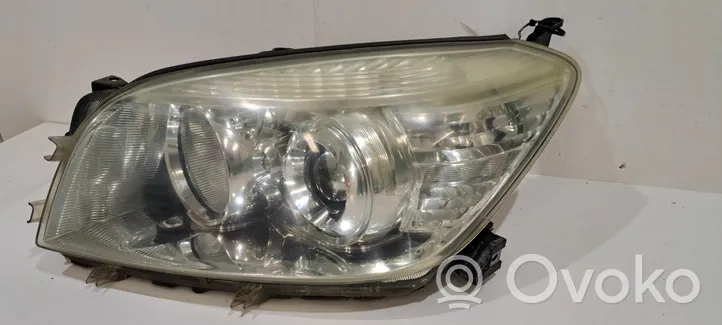 Toyota RAV 4 (XA30) Lampa przednia 