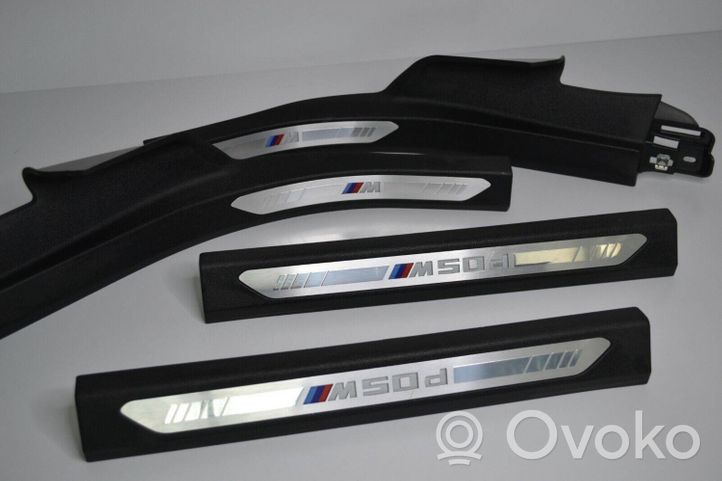 BMW X5 G05 Garniture de protection de seuil intérieur 7434239