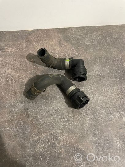 Mercedes-Benz ML AMG W166 Engine coolant pipe/hose A1665003475