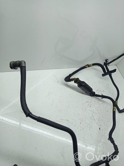 Citroen C4 I Fuel line/pipe/hose 