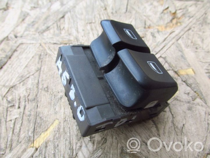 Audi A5 8T 8F Tailgate/trunk/boot open switch 