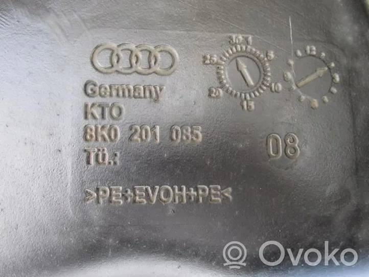 Audi A4 S4 B8 8K Polttoainesäiliö Audi