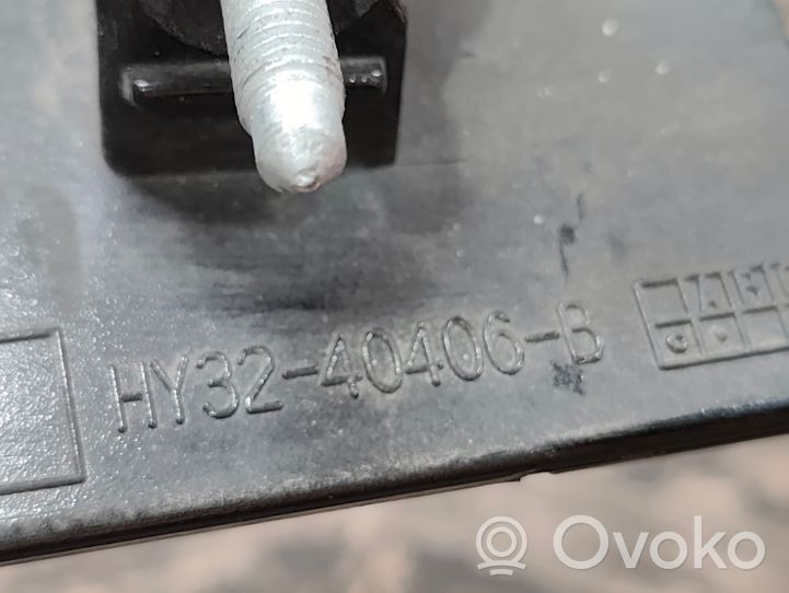 Land Rover Discovery 5 Listwa oświetlenie tylnej tablicy rejestracyjnej HY3240406B