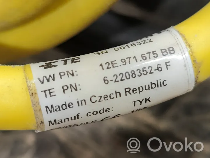 Volkswagen e-Golf Kabel do ładowania samochodu elektrycznego 12E971675BB