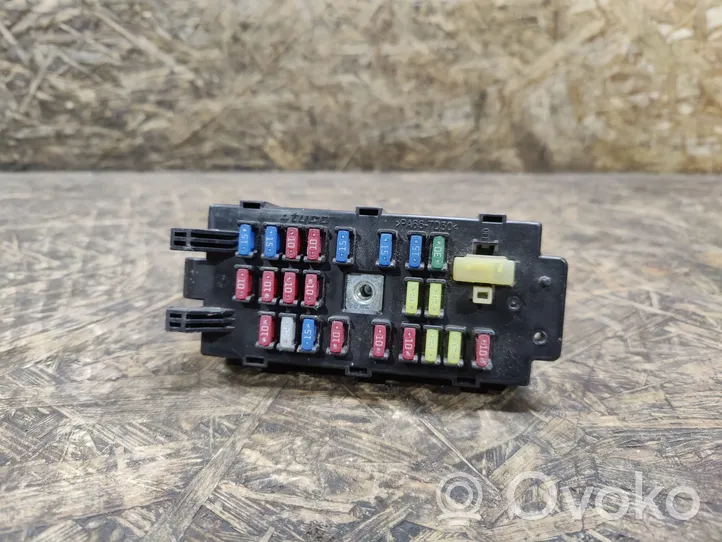 Chevrolet Epica Fuse module 06165N