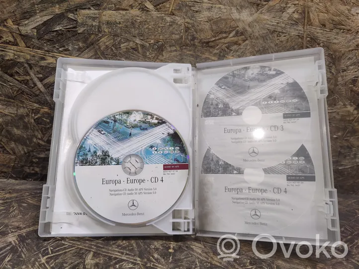 Mercedes-Benz E W211 Navigaation kartat CD/DVD A2118279759