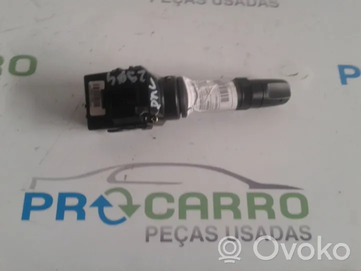 KIA Sportage Wiper motor 