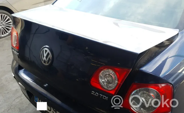Volkswagen Passat Alltrack Takaluukun/tavaratilan kansi 
