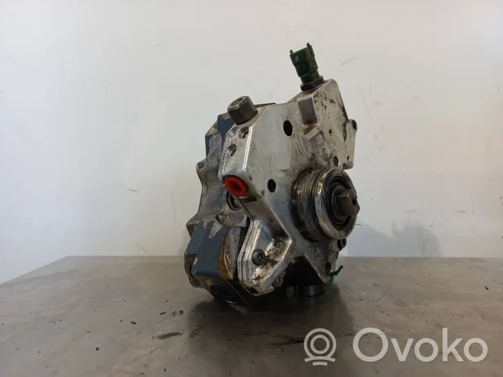 Volvo XC90 Polttoaineen ruiskutuksen suurpainepumppu 30756125