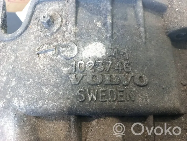 Volvo S60 Manuaalinen 6-portainen vaihdelaatikko P8647073