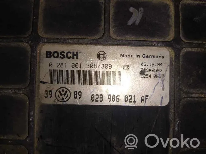 Volkswagen Golf III Sterownik / Moduł ECU 028906021AF