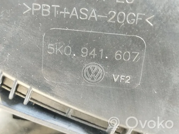 Volkswagen Golf VI Lampa przednia 5K1941005J