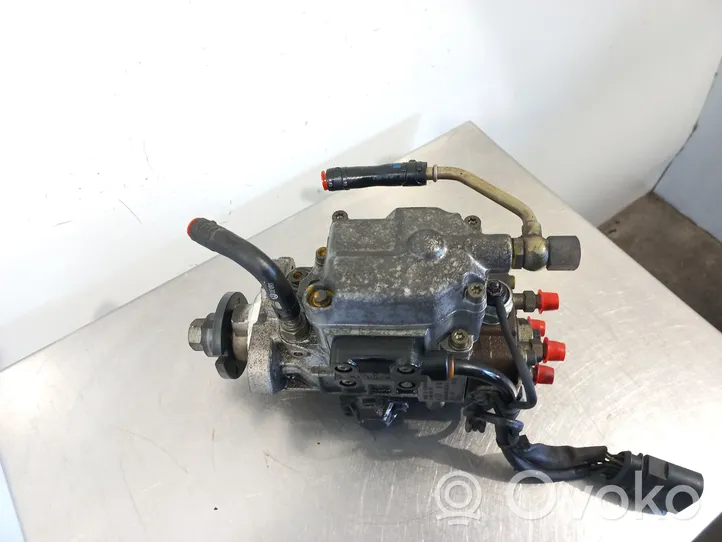 Seat Ibiza II (6k) Pompe d'injection de carburant à haute pression 038130107B