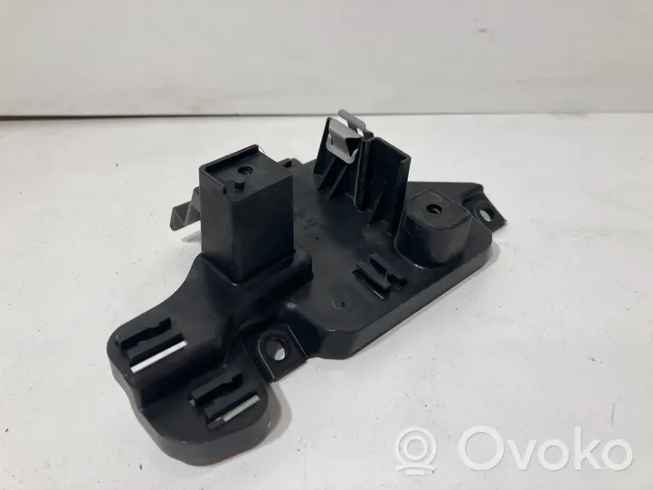 BMW 3 F30 F35 F31 Altra parte del vano motore 21798810