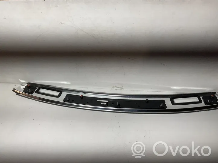 Mercedes-Benz C AMG W205 Rivestimento pannello inferiore del bagagliaio/baule A2056905802