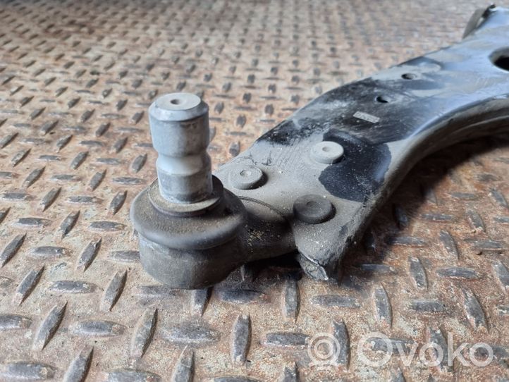 Volvo V40 Brazo de suspensión/horquilla inferior delantero AV613A262DA