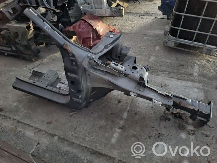 Volvo V40 Ćwiartka przednia 