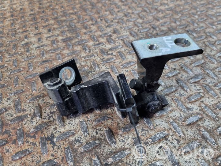 Volkswagen Golf VII Rear door hinge set 8K0831402P