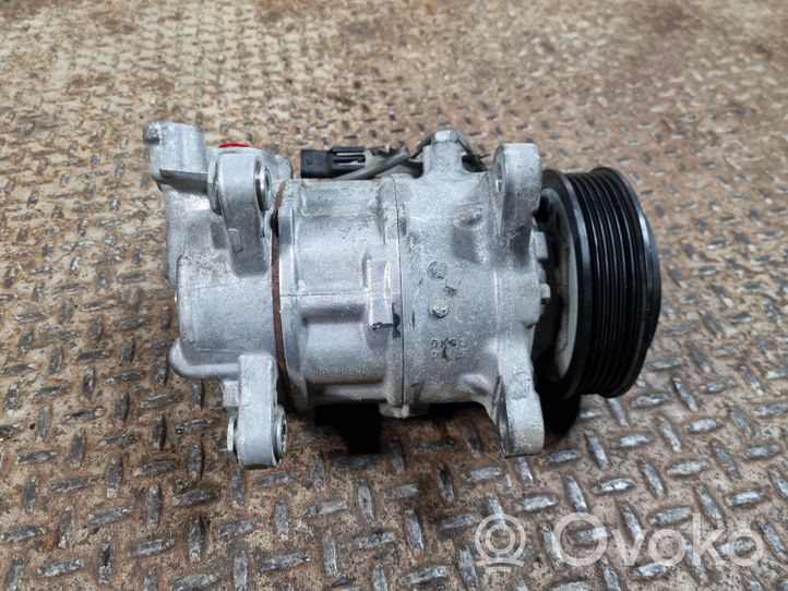 BMW 3 G20 G21 Ilmastointilaitteen kompressorin pumppu (A/C) 6994082