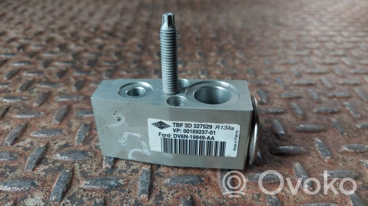 Ford Kuga II Air conditioning (A/C) expansion valve DV6N19849AA