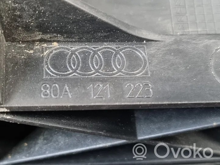 Audi Q5 SQ5 Radiatoriaus oro nukreipėjas (-ai) 80A121223