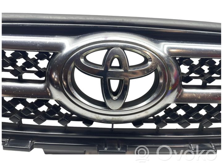 Toyota Avensis T250 Передняя решётка 5311142110