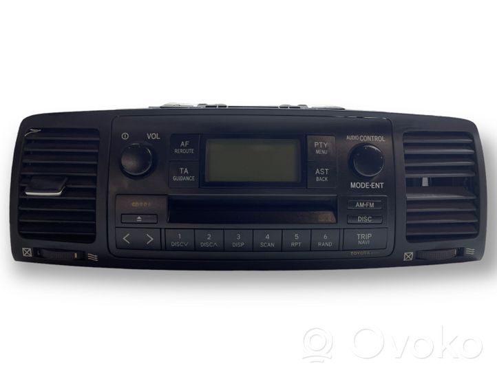 Toyota Corolla E120 E130 Unité principale radio / CD / DVD / GPS 8612002260