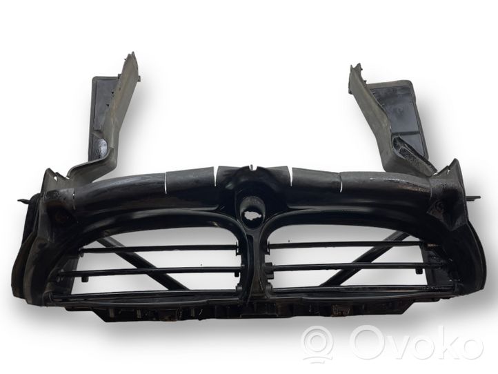 BMW 5 E60 E61 Staffa del pannello di supporto del radiatore 7050537