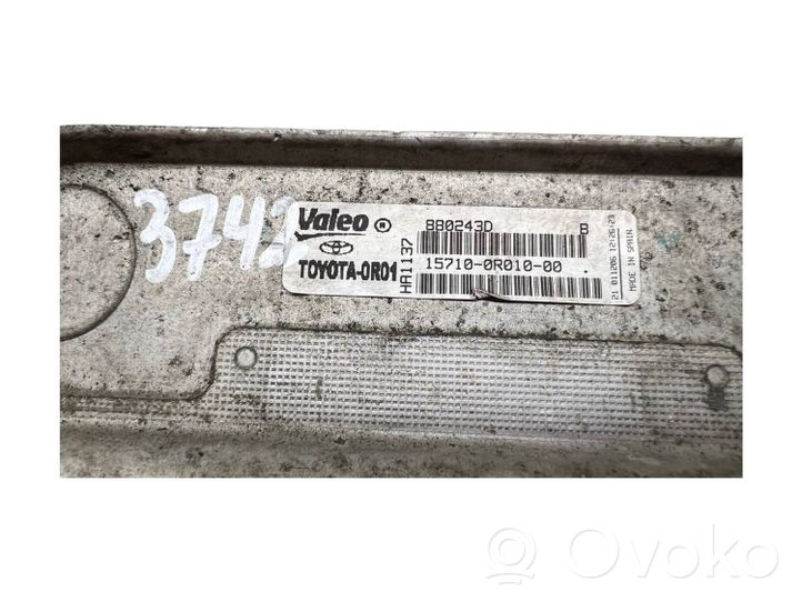 Toyota Corolla Verso E121 Supporto di montaggio del filtro dell’olio 157100R010