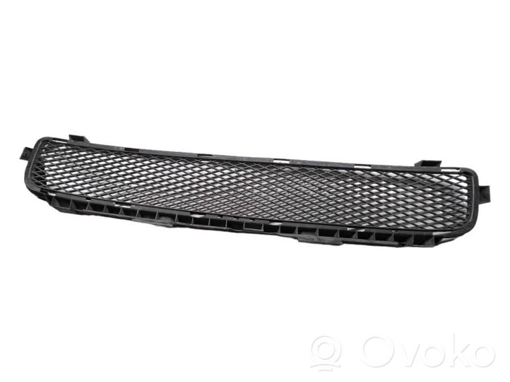 Lexus GS 300 350 430 450H Mascherina inferiore del paraurti anteriore 5311230230