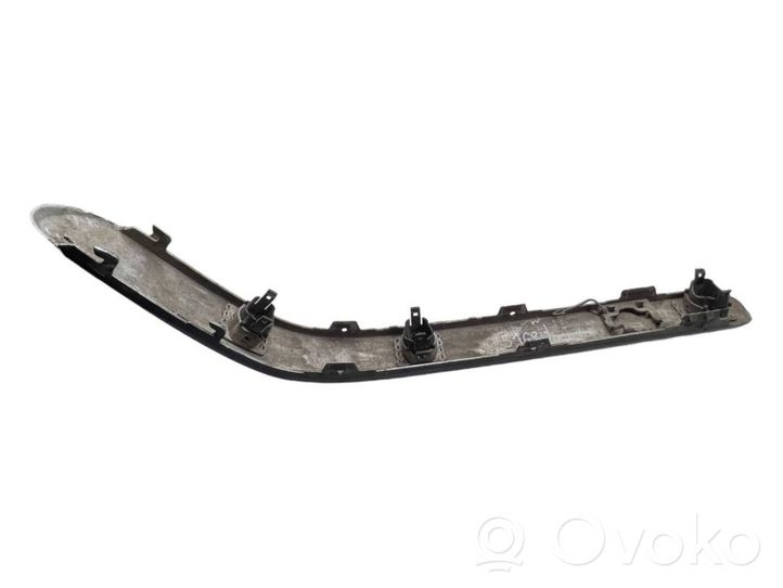 Mercedes-Benz C W203 Modanatura separatore del paraurti anteriore A2038856221