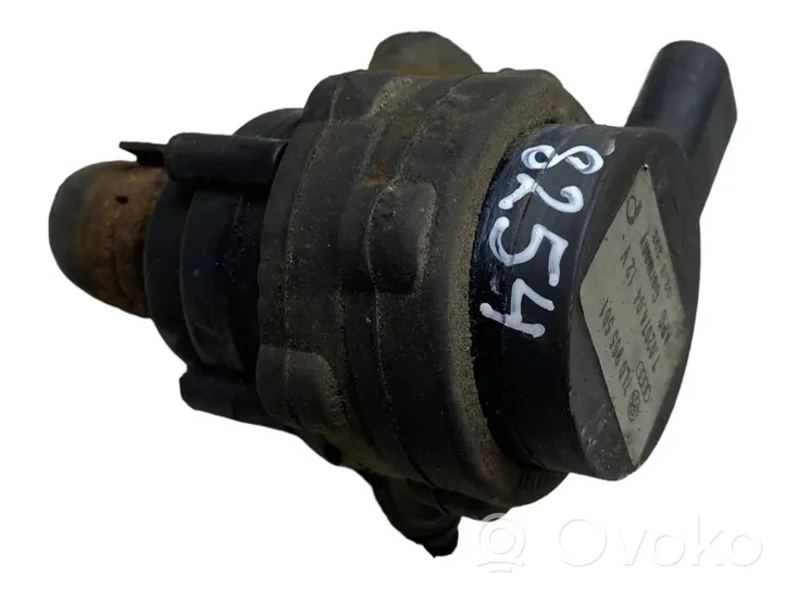 Volkswagen Touareg I Pompe de circulation d'eau 7L0965561