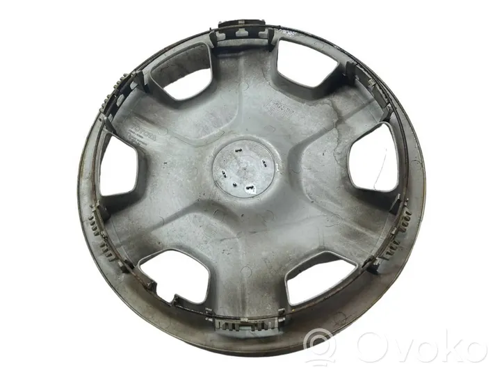 Toyota Auris 150 R14 wheel hub/cap/trim 426020D090